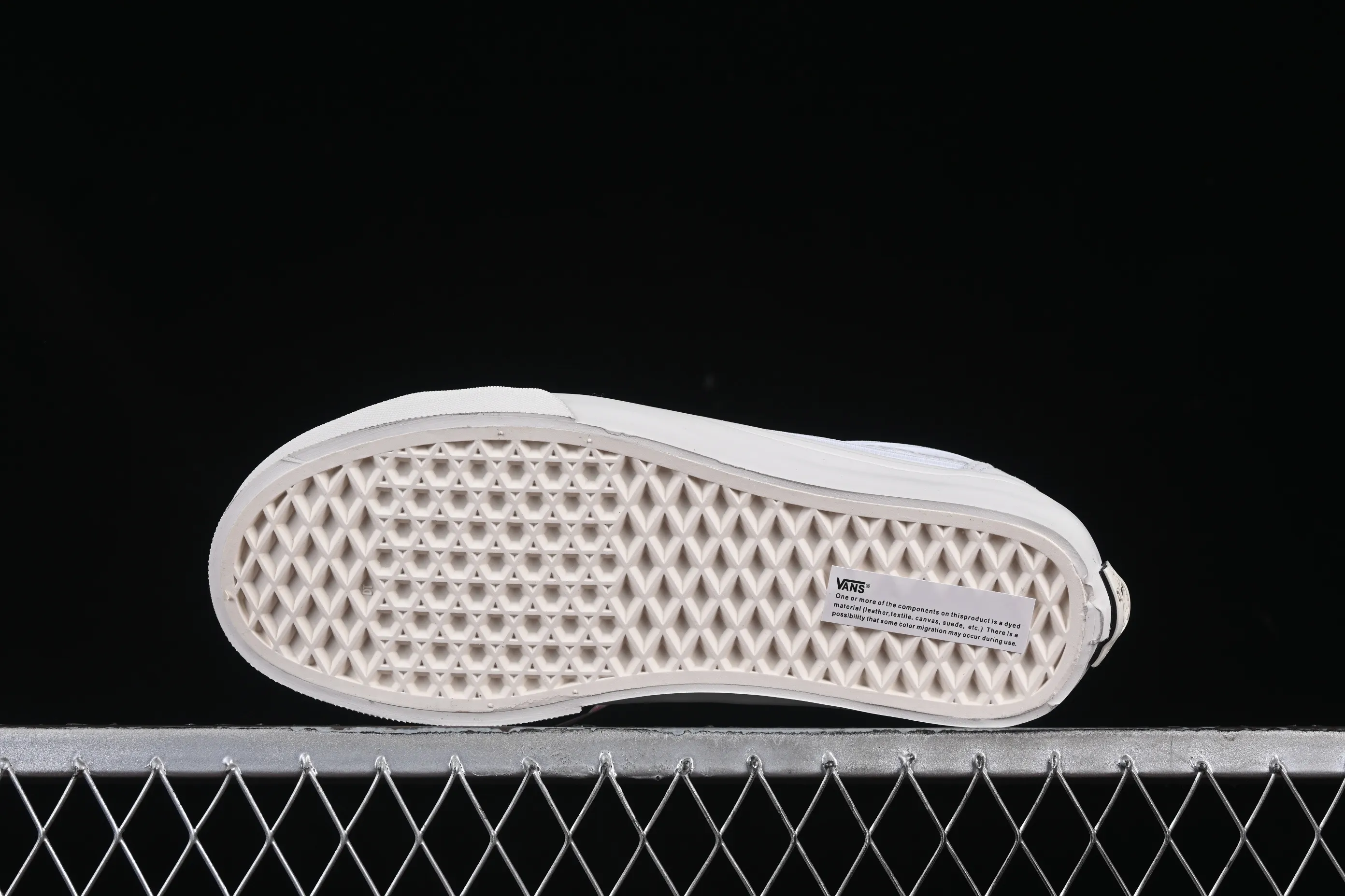 All categories Vans Vans series Vans Low Vans low-top Vans Style 36 Decon SF half-moon toe killer whale vulcanized sneakers VN000SHM07F